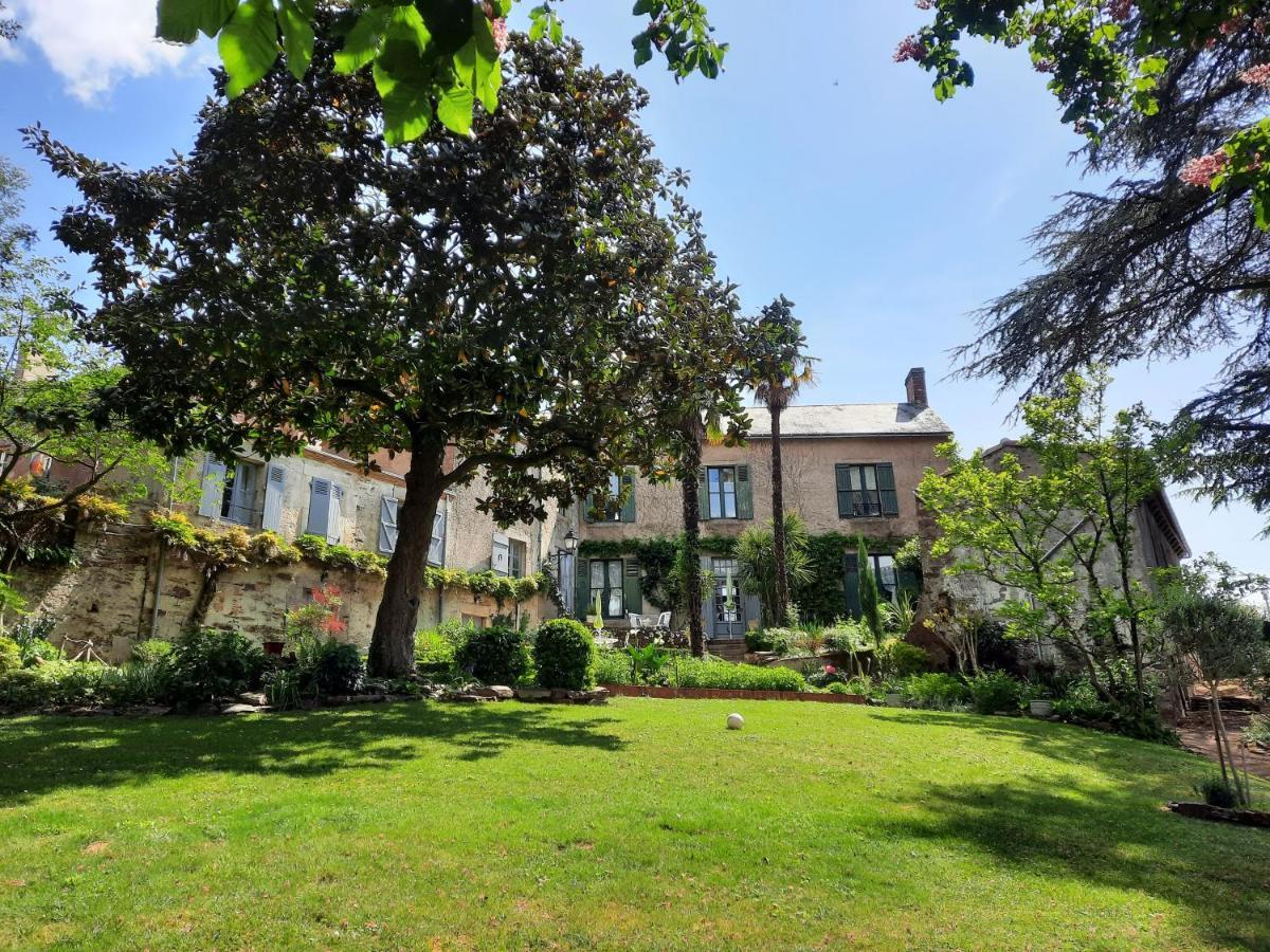 Les Cedres Bed & Breakfast Montaigu-Vendee Luaran gambar